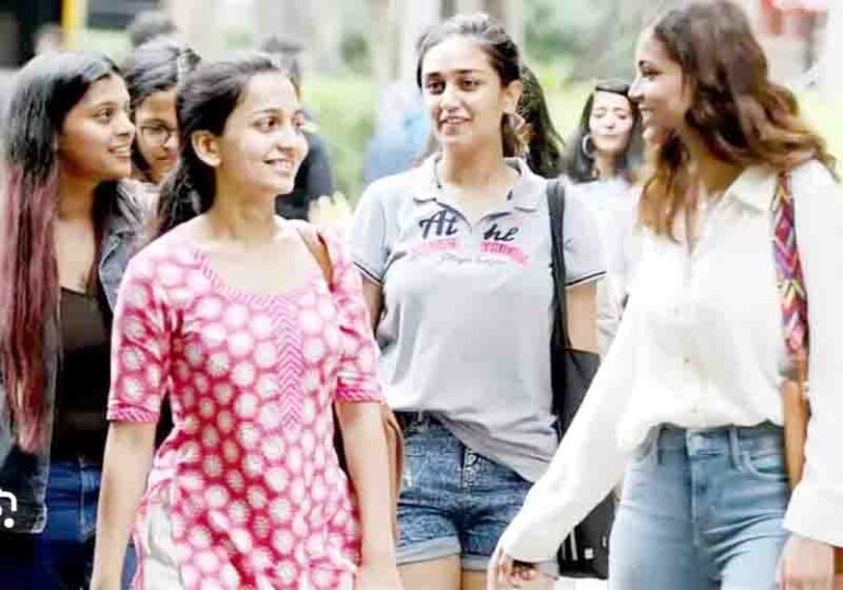 नई शैक्षणिक सत्र में कॉलेज के छात्र दिखेंगे विशेष ड्रेस कोड में