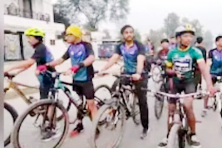 क्लीन रीवा ग्रीन रीवा को सार्थक एवं लोगों को जागरूक करने हुई पहल, काफी रोमांचक रही रीवा में साइक्लोथॉन दौड़
