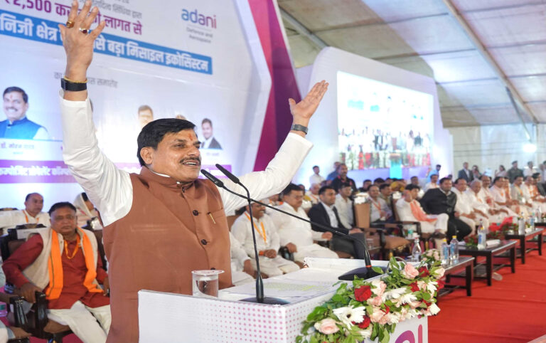प्रधानमंत्री के नेतृत्व में मजबूत हो रहा देश का डिफेंस सेक्टर : डॉ. यादव
