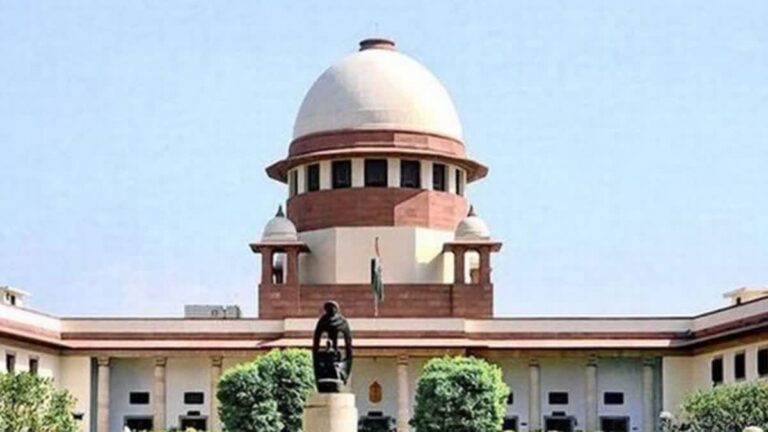सुप्रीम कोर्ट ने दी चेतावनी, न्यूनतम वेतन की सीमा तय करने से नौकरियां कम हो सकती हैं
